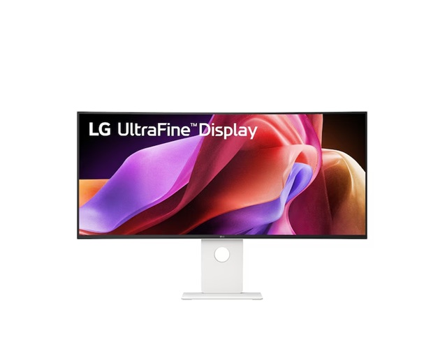 LG UltraFine™ 40" 5K2K Nano IPS Black Monitor with 5120x2160 resolution