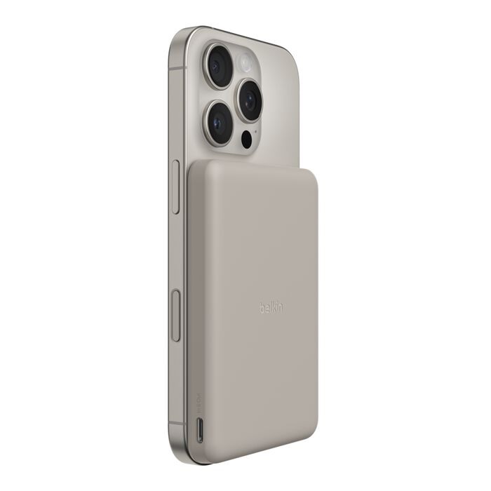 Belkin BoostCharge Slim Magnetic Power Bank 5K - Sand(BPD010fqSA)